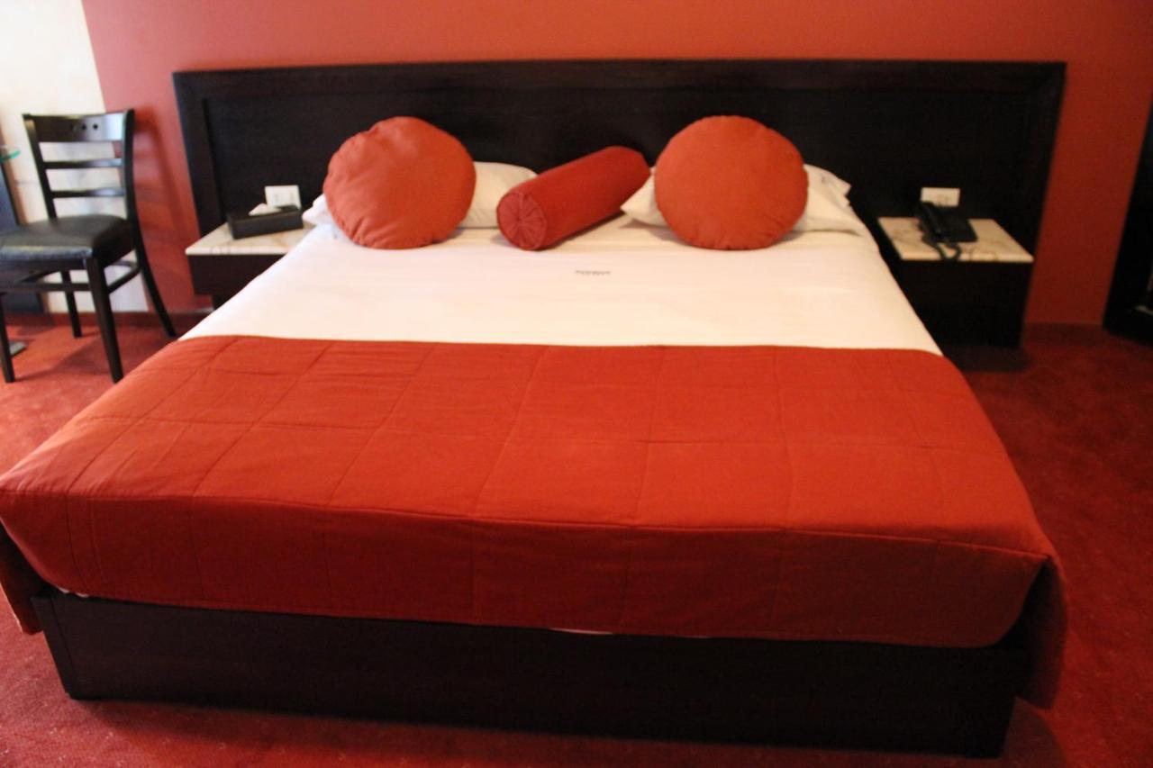 Sunrise Hotel Jounieh Bagian luar foto