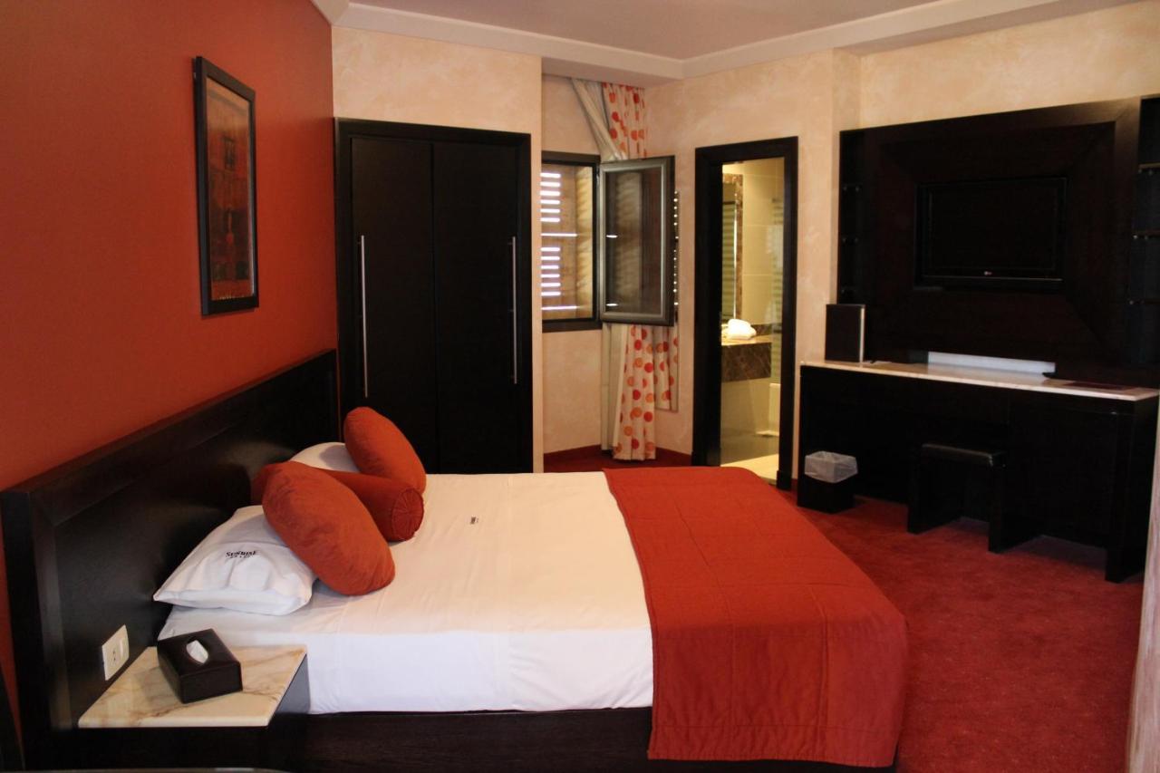 Sunrise Hotel Jounieh Bagian luar foto