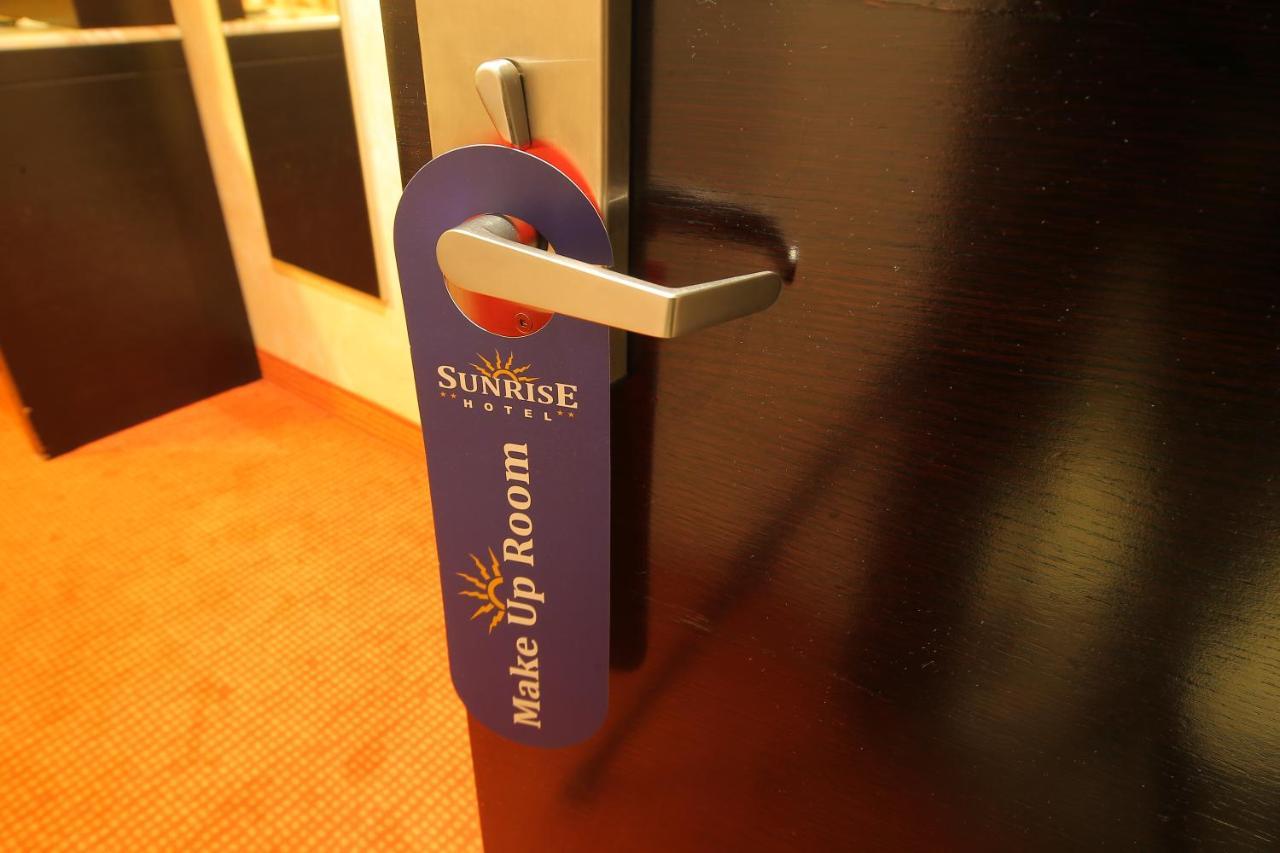 Sunrise Hotel Jounieh Bagian luar foto